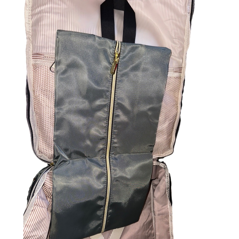 LoveVook Laptop Carryon Travel Backpack 40 L W/ 3 Packing Cubes 18 X 14 Gray NWT - Picture 10 of 16